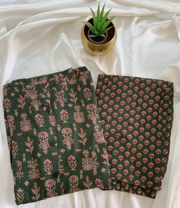 PINE FLOWER GREEN SET